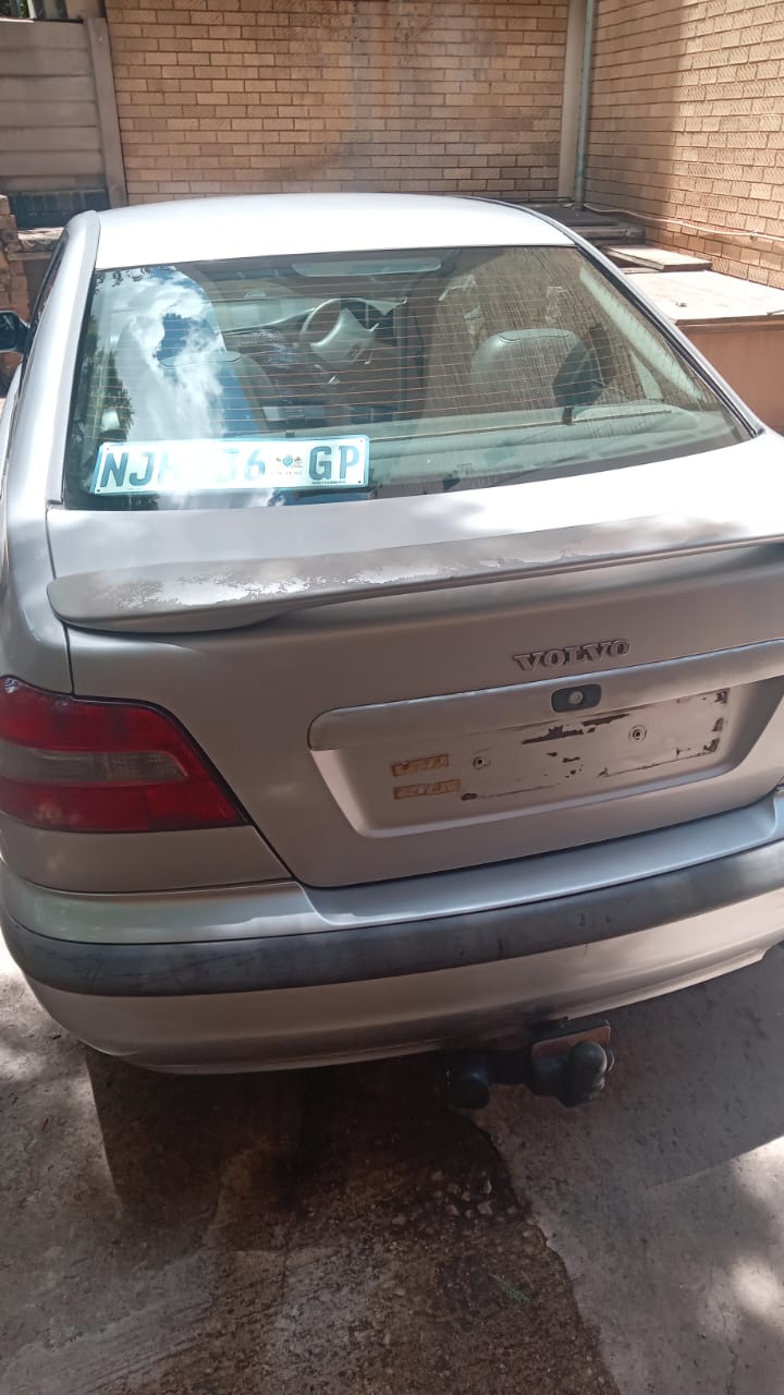 Used 2004 Volvo S40 T5 - Private Seller Used 2004 Volvo S40 T5 - Private Seller