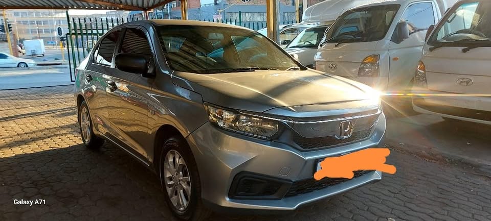 Honda Amaza 1.2 Manual petrol sedan  2021 Silver Service History
