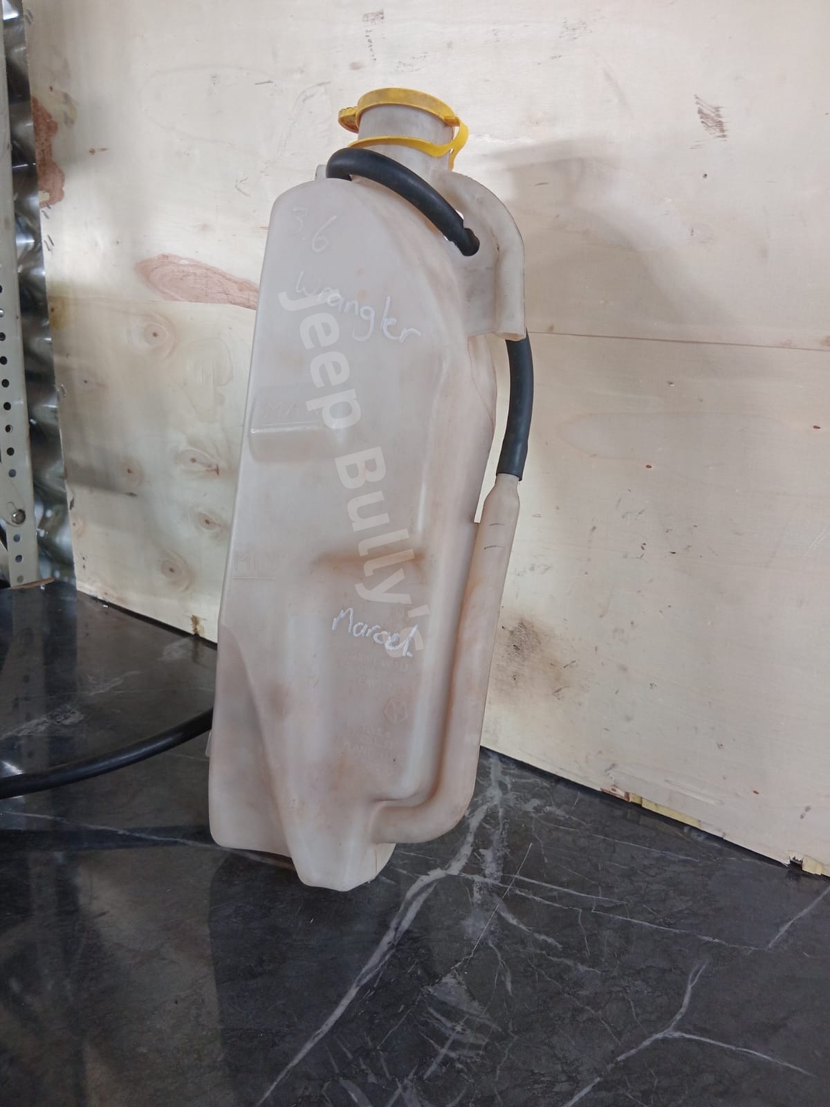 Jeep Wrangler Used Overflow Bottle In Store - Private Seller Jeep Wrangler Used Overflow Bottle In Store - Private Seller