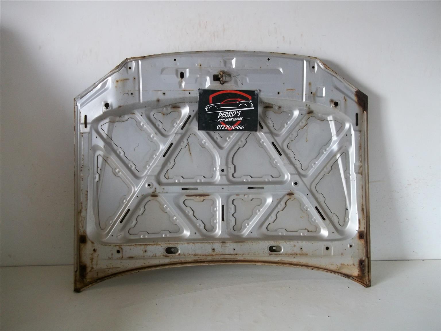 JMC 2.8 LDV bonnet - Private Seller JMC 2.8 LDV bonnet - Private Seller