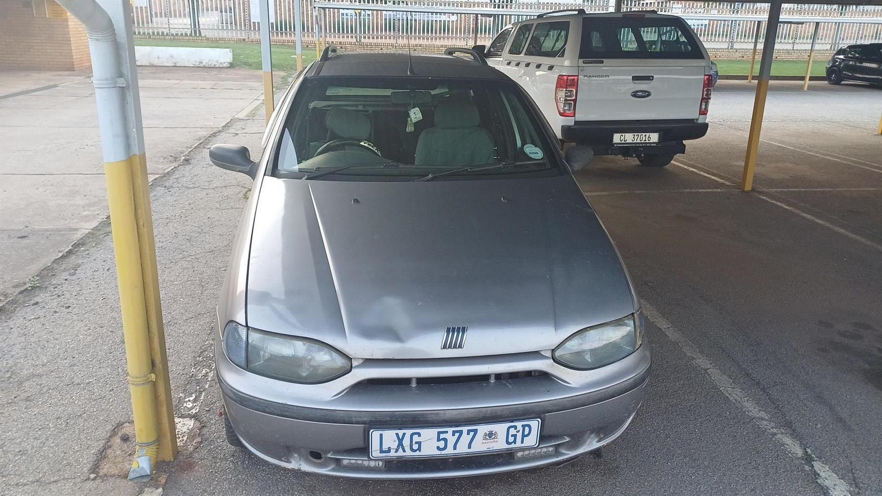 Used 2000 Fiat Palio 1.6 EL 5-door - Private Seller Used 2000 Fiat Palio 1.6 EL 5-door - Private Seller