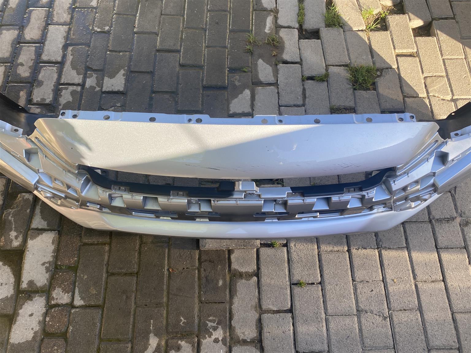 2018 MITSUBISHI ASX FRONT BUMPER FOR SALE. IN PRISTINE CONDITION - Private Seller 2018 MITSUBISHI ASX FRONT BUMPER FOR SALE. IN PRISTINE CONDITION - Private Seller
