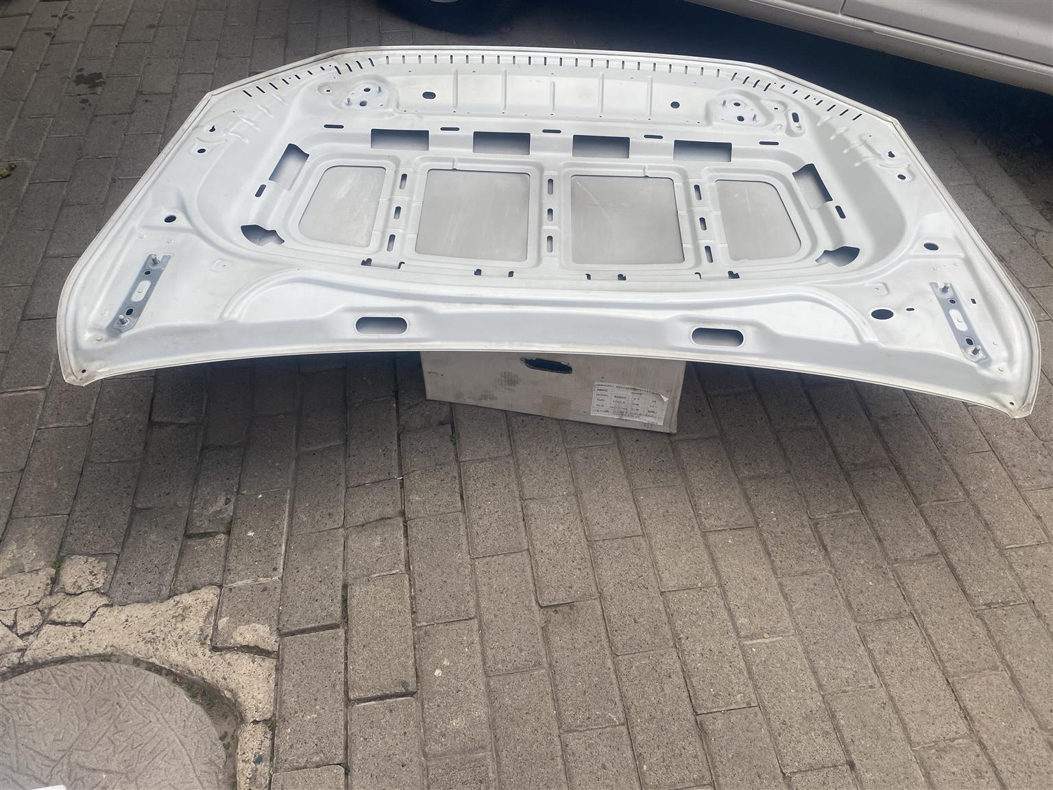 2020 VW POLO 8 BONNET FOR SALE. IN PRISTINE CONDITION