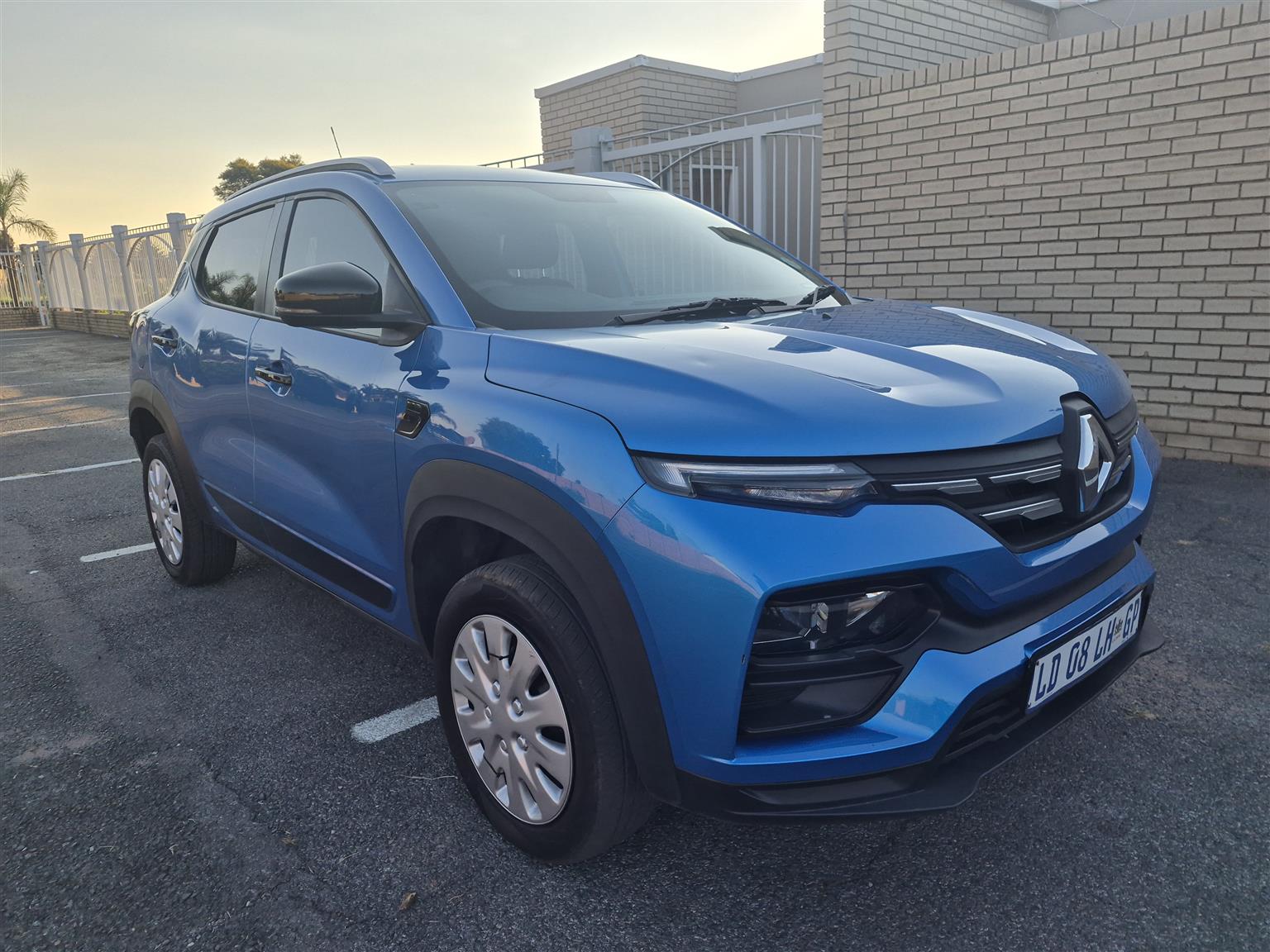 Used 2023 Renault Kiger 1.0 Life - Private Seller