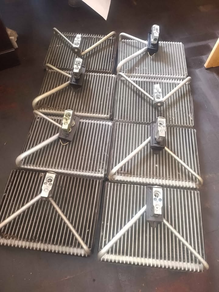 VOLVO XC90, S80, S60, V70, XC70, XC60 AIRCON DASHBOARD RADIATOR FOR SALE DELIVERY AVAILABLE - Private Seller