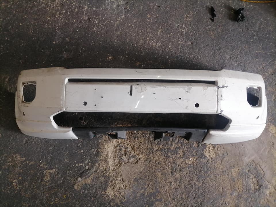 Land Rover Freelander white bumper DM or contact number in the description for assistance. - Private Seller Land Rover Freelander white bumper DM or contact number in the description for assistance. - Private Seller