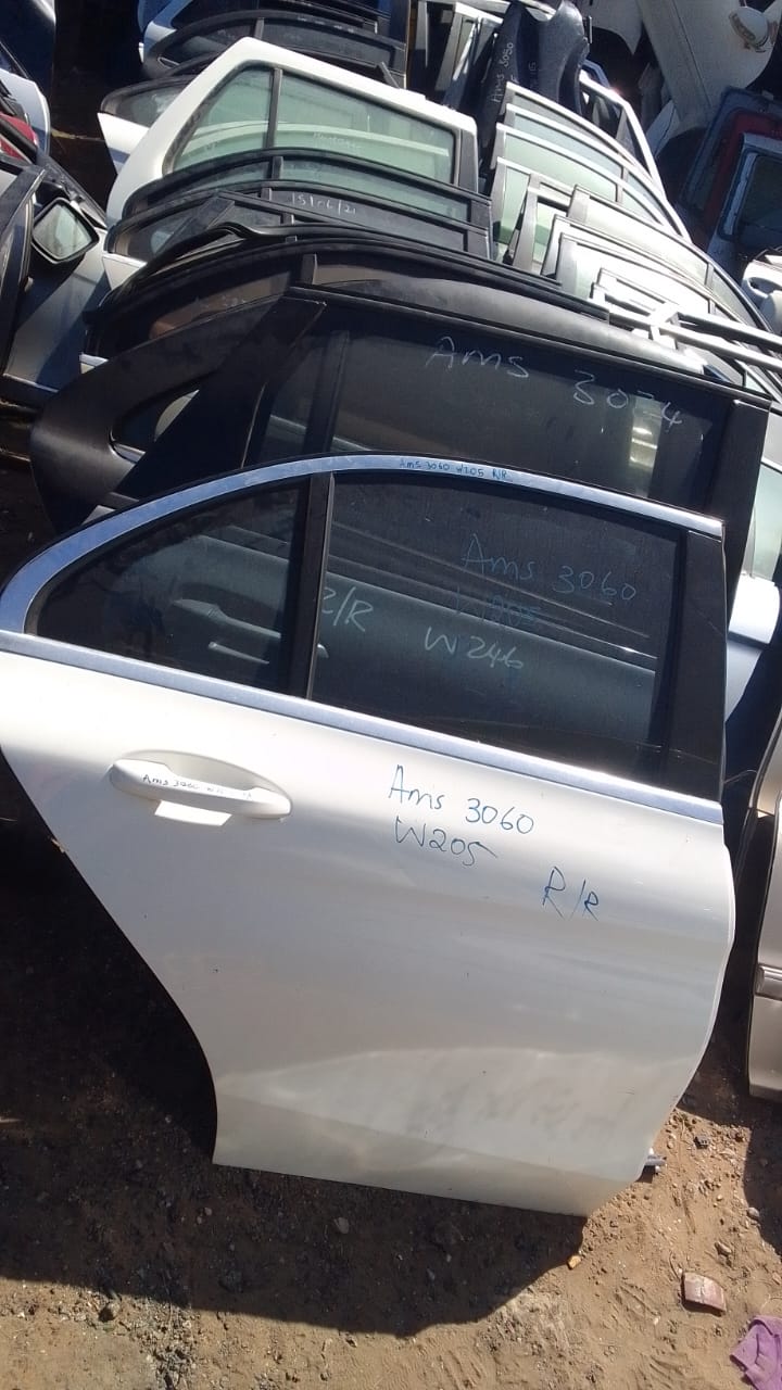 Mercedes Benz C250 W205 car door for sale used