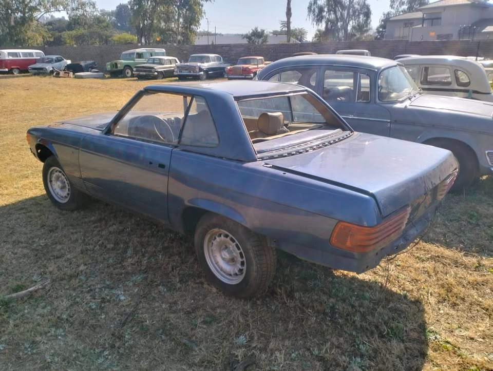 1983 Mercedes-Benz R107 (Project) | Junk Mail Marketplace