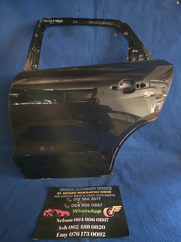 Jaguar F-Pace Left Rear Door - Private Seller