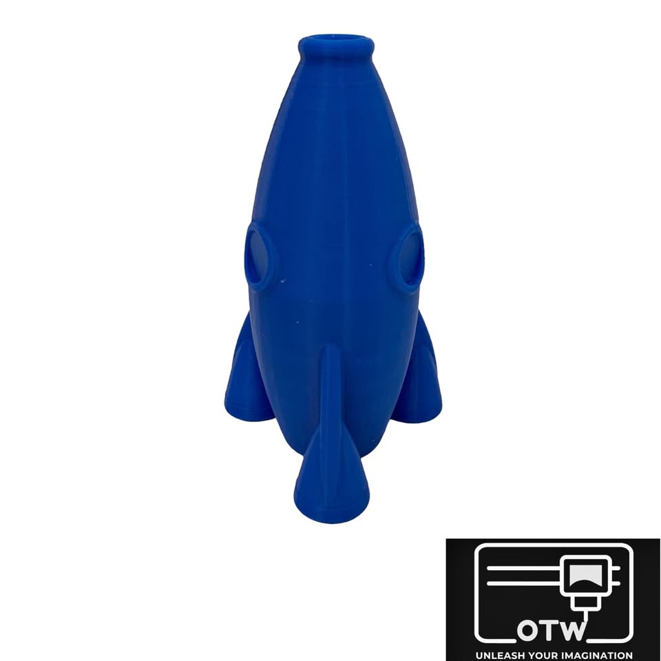 Spaceship Toy with Telescope Picture