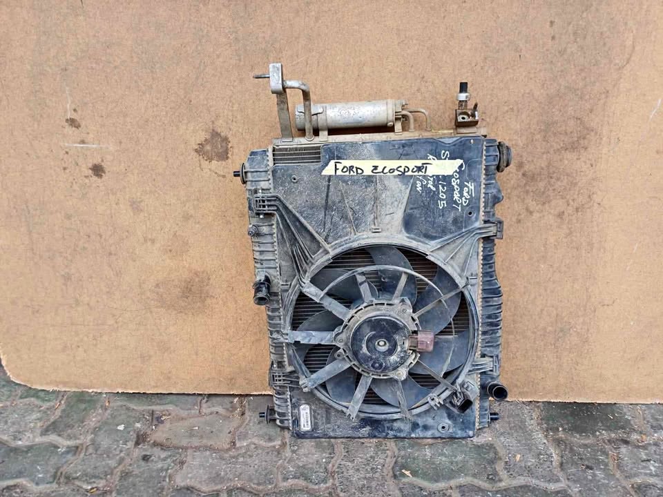 Ford EcoSport Radiator set (manual) - Private Seller Ford EcoSport Radiator set (manual) - Private Seller