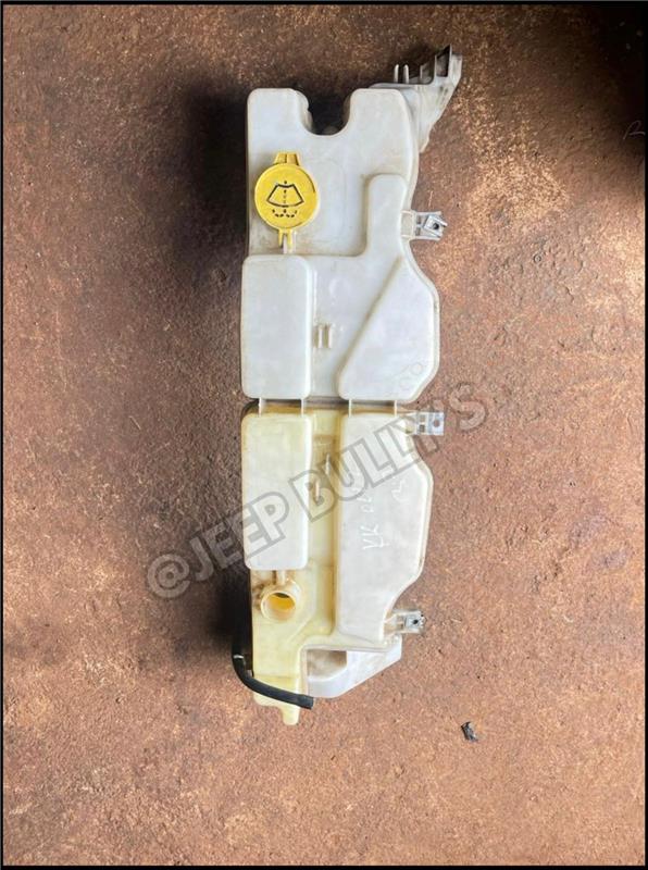 Jeep Cherokee KK Coolent Expansion Tank Only At Jeep Bully's - Private Seller Jeep Cherokee KK Coolent Expansion Tank Only At Jeep Bully's - Private Seller