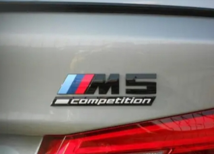 BMW M5 front grille badge - Private Seller