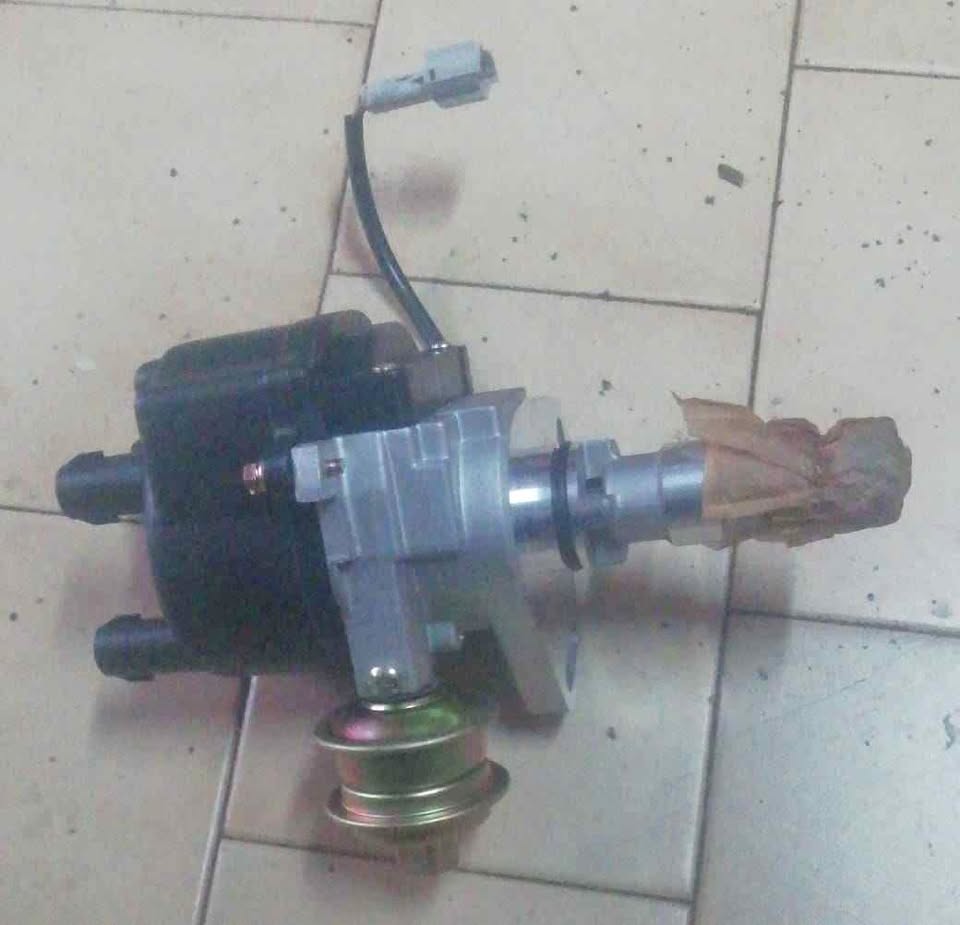 Toyota Hilux /RZ condor 2.4 2 pin distributor - Private Seller Toyota Hilux /RZ condor 2.4 2 pin distributor - Private Seller