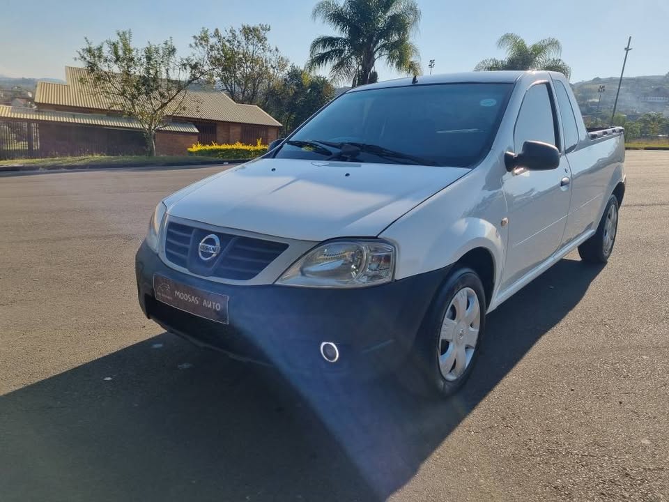 2019 Nissan Np200 1.6i