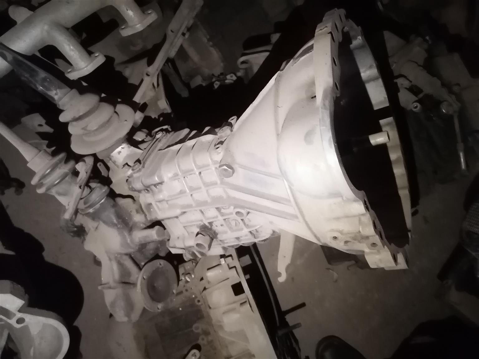 Kb21 4x4 gearbox for sae - Private Seller