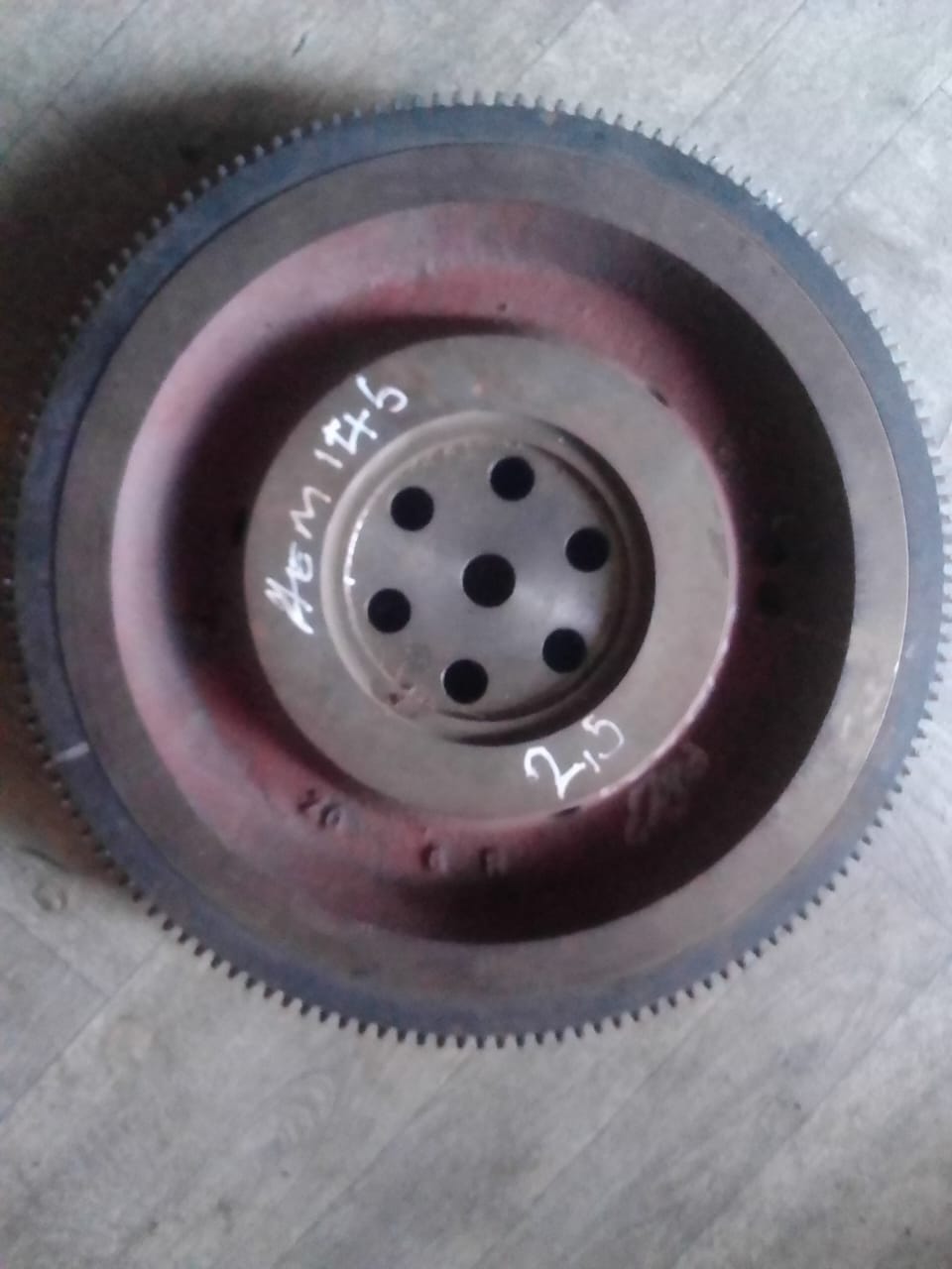 Flywheel for Mahindra Scorpio 2.6 GLX - Private Seller Flywheel for Mahindra Scorpio 2.6 GLX - Private Seller