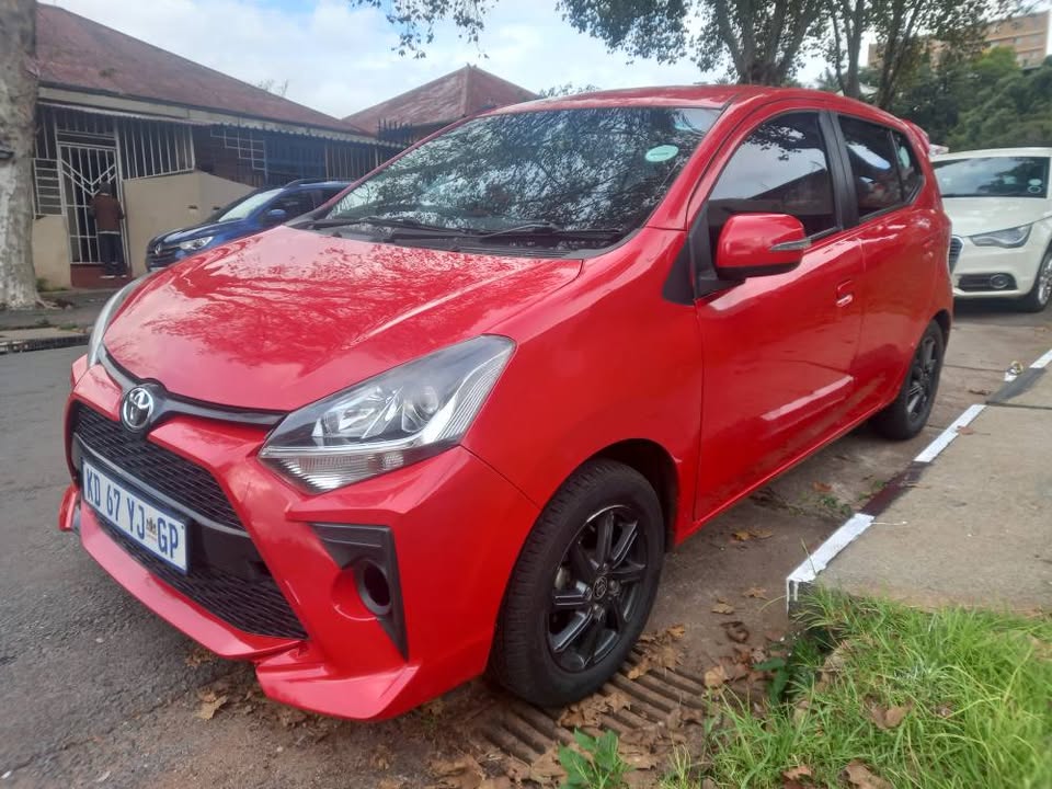2022 TOYOTA AGYA 1.0 PETROL, AUTOMATIC, RED, 85000KMS SERVICE BOOK