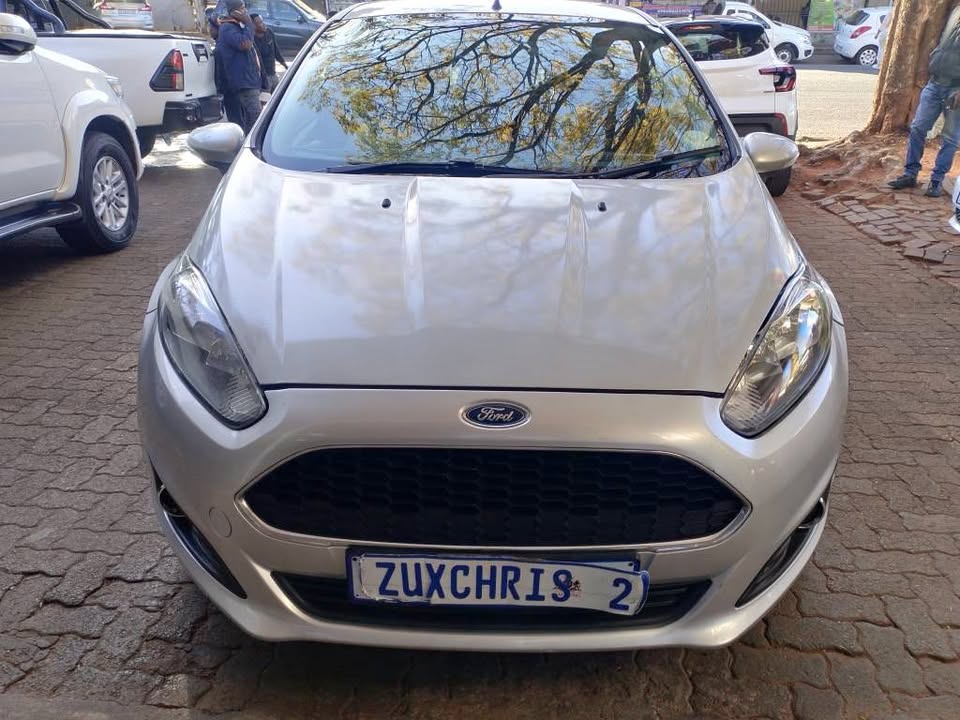 2017 FIRD FIESTA 1,0 ECOBOOST MANUAL 2017 FIRD FIESTA 1,0 ECOBOOST MANUAL