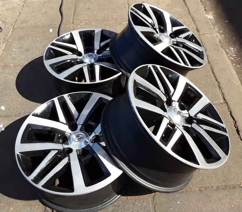 18 Inch Toyota Hilux (Dakar, D4D, Gd6), Fortuner rims 4 sale. Leave your whatsap