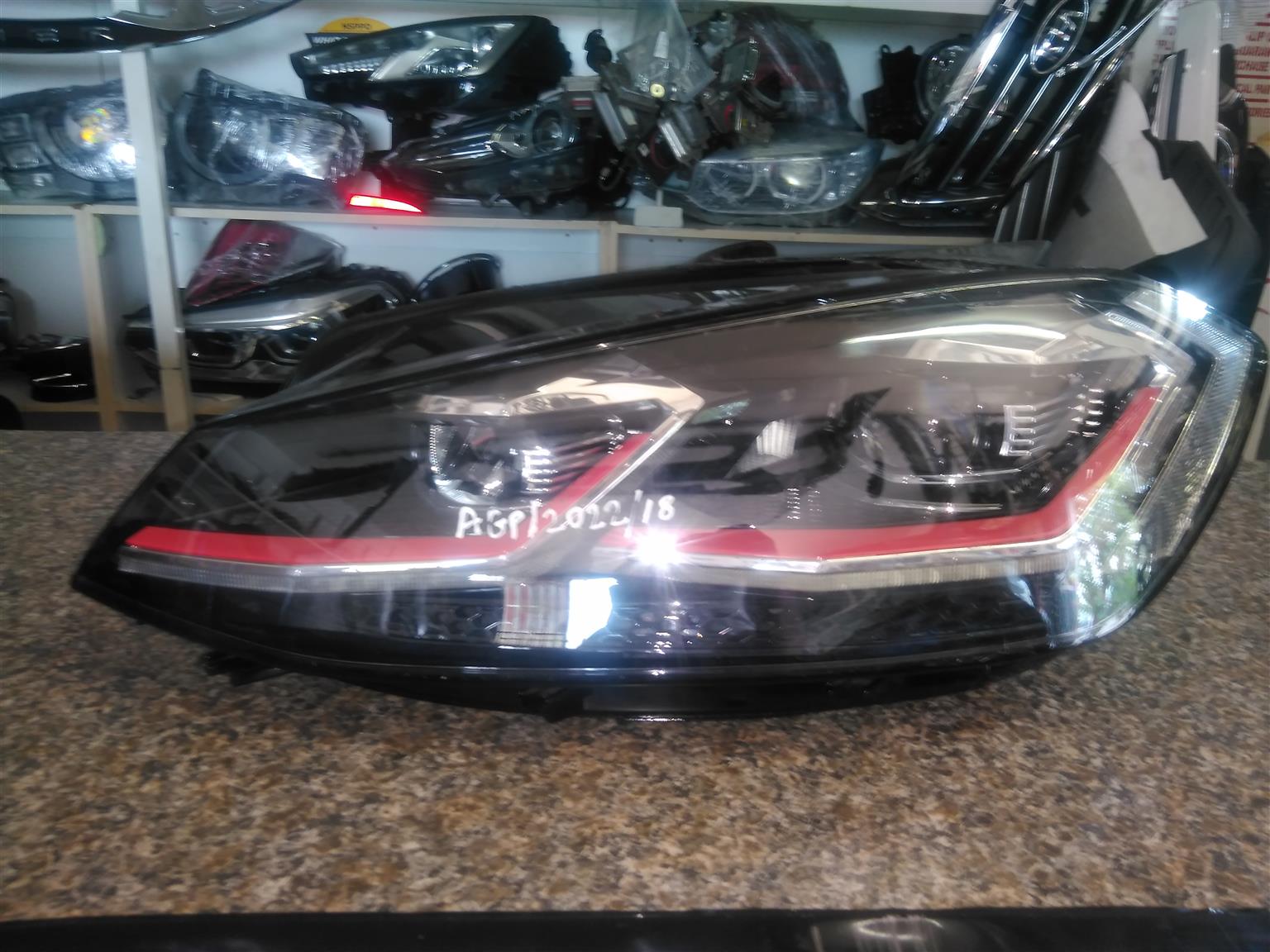 Golf 7.5 GTi headlight - Private Seller Golf 7.5 GTi headlight - Private Seller
