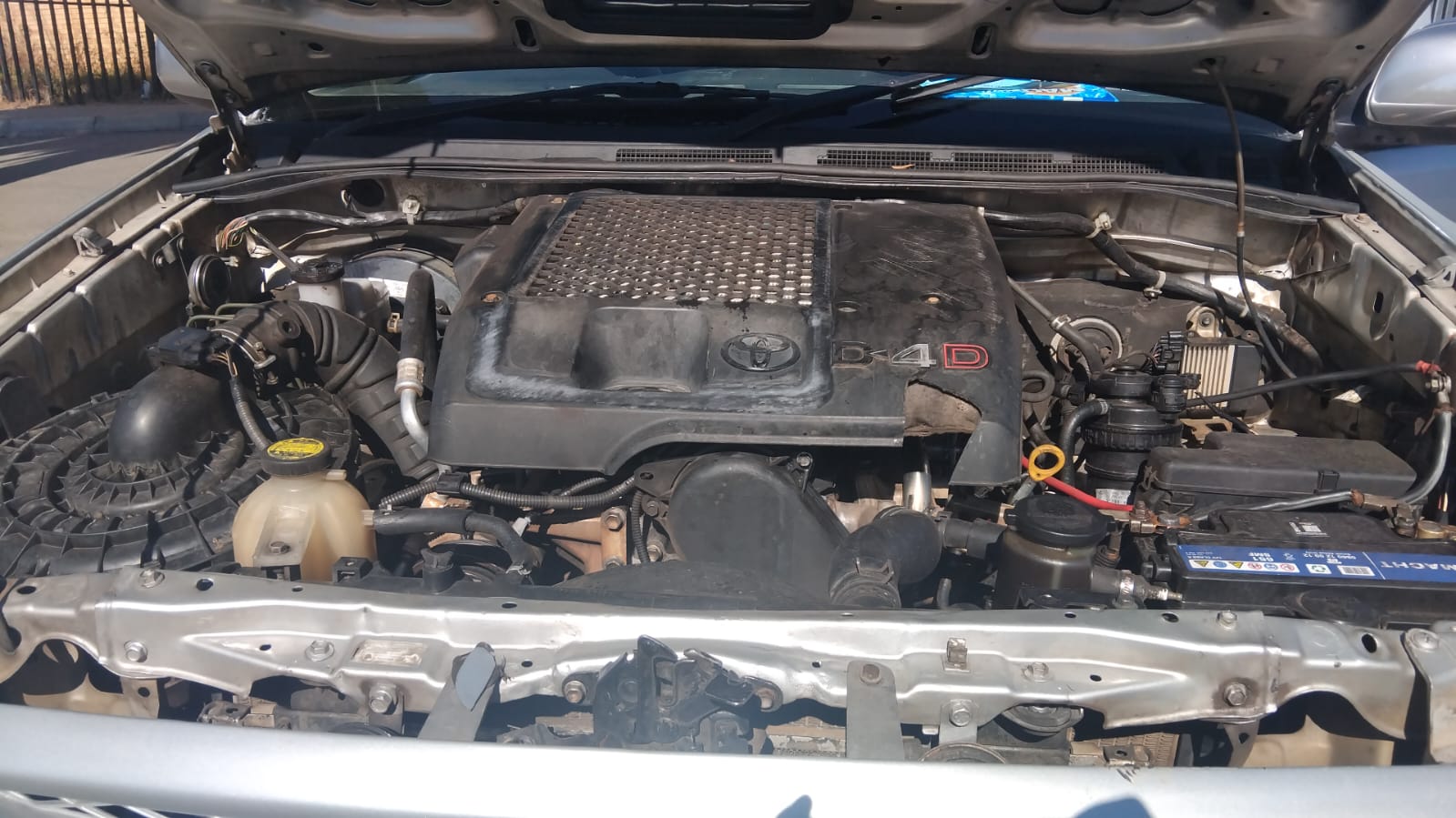 Toyota hilux 3.0 D4D for sale