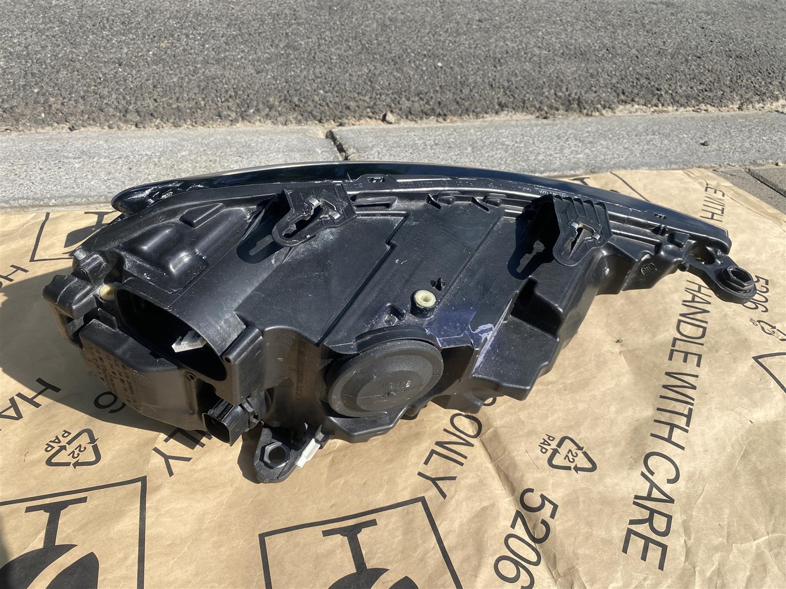 2023 AUDI A1 XENON HEADLIGHT LEFT SIDE FOR SALE. IN EXCELLENT CONDITION - Private Seller 2023 AUDI A1 XENON HEADLIGHT LEFT SIDE FOR SALE. IN EXCELLENT CONDITION - Private Seller