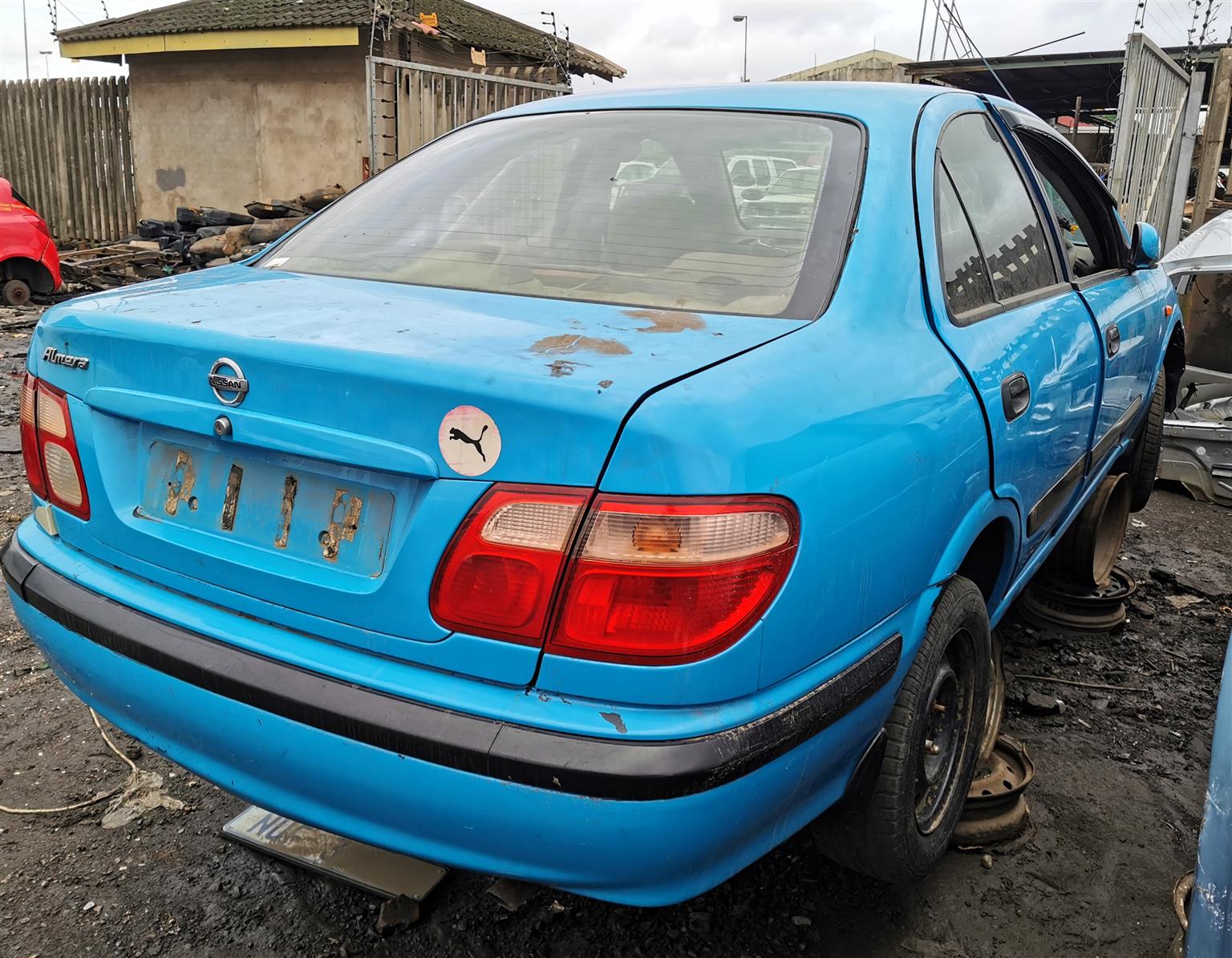 Stripping 2002 model, Nissan Almera 1.6 for spares