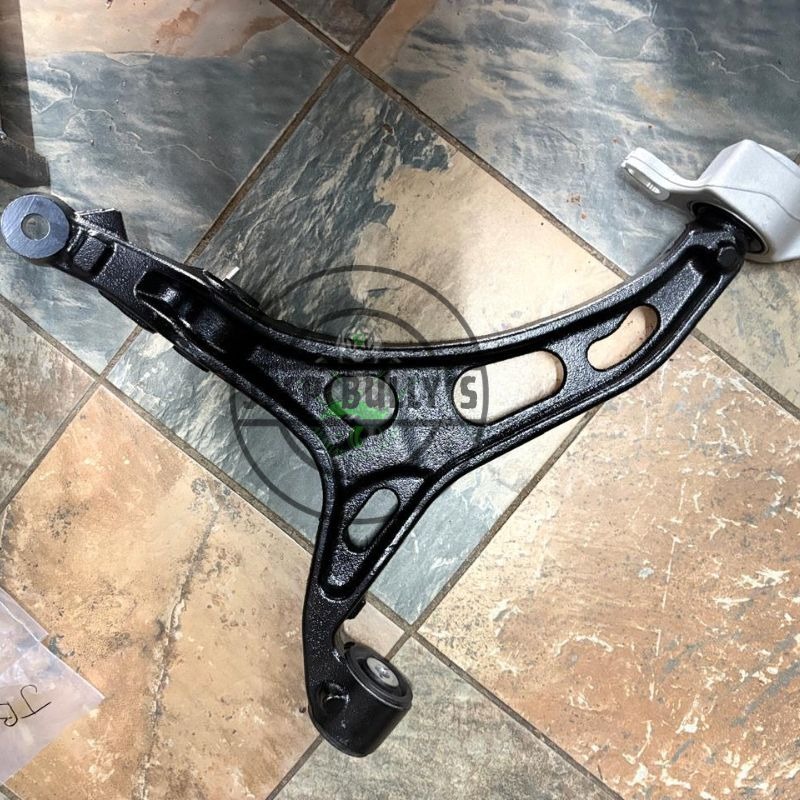 Control Arm For Jeep Grand Cherokee WK2 Vehicle (New) - Private Seller Control Arm For Jeep Grand Cherokee WK2 Vehicle (New) - Private Seller