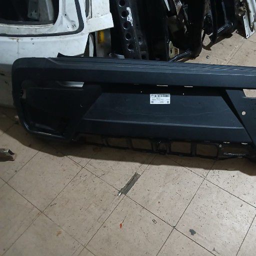 Mahindra xuv 3xo back bumper - Private Seller Mahindra xuv 3xo back bumper - Private Seller