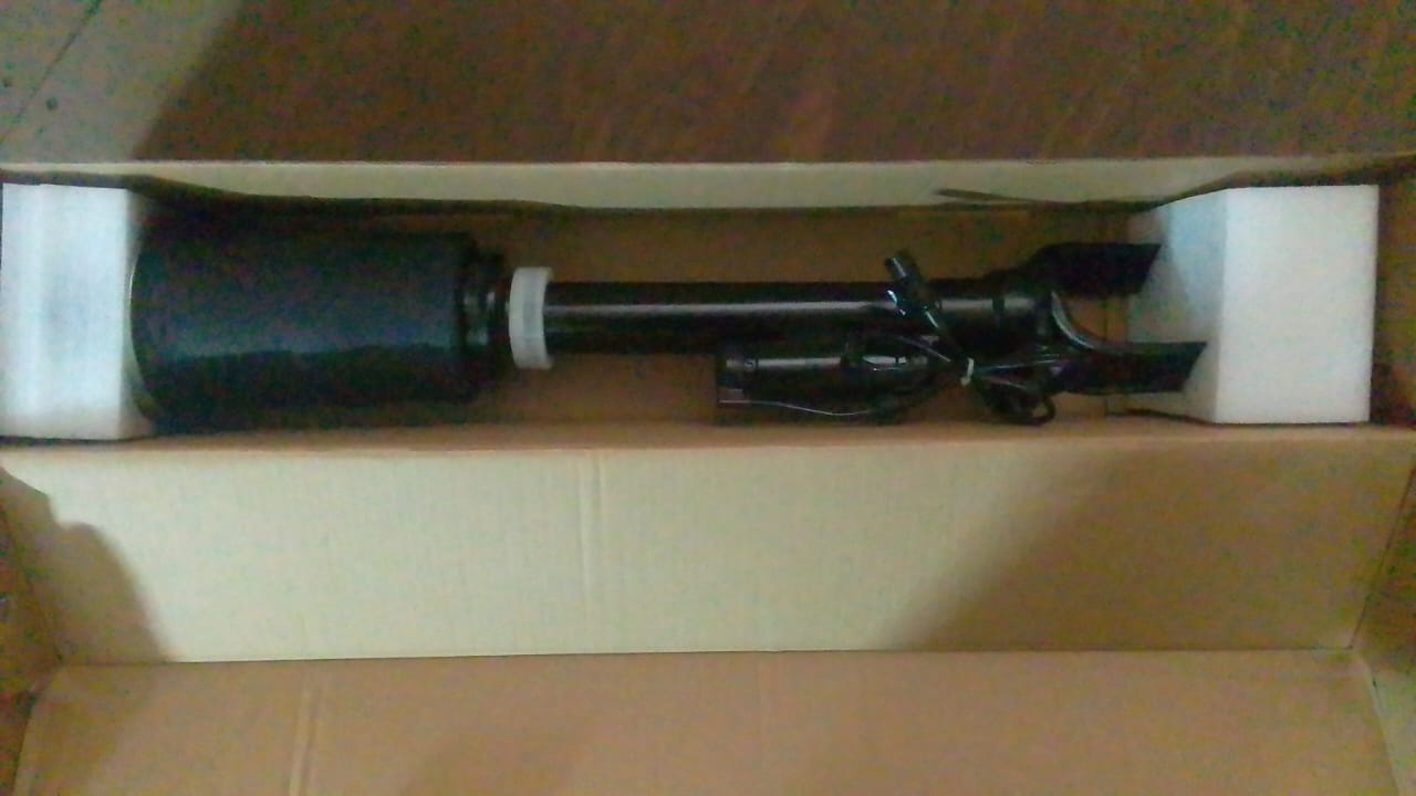 Mercedes ML350 ML500 W164 air shocks for sale NEW