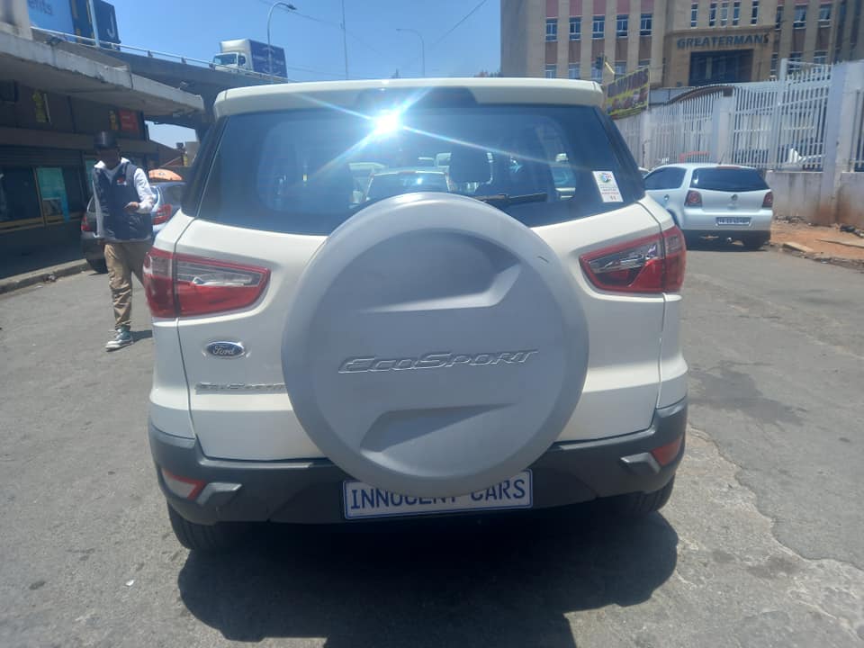 2013 FORD ECOSPORT 1.5 PETROL, MANUAL TRANSMISSION, WHITE COLOUR