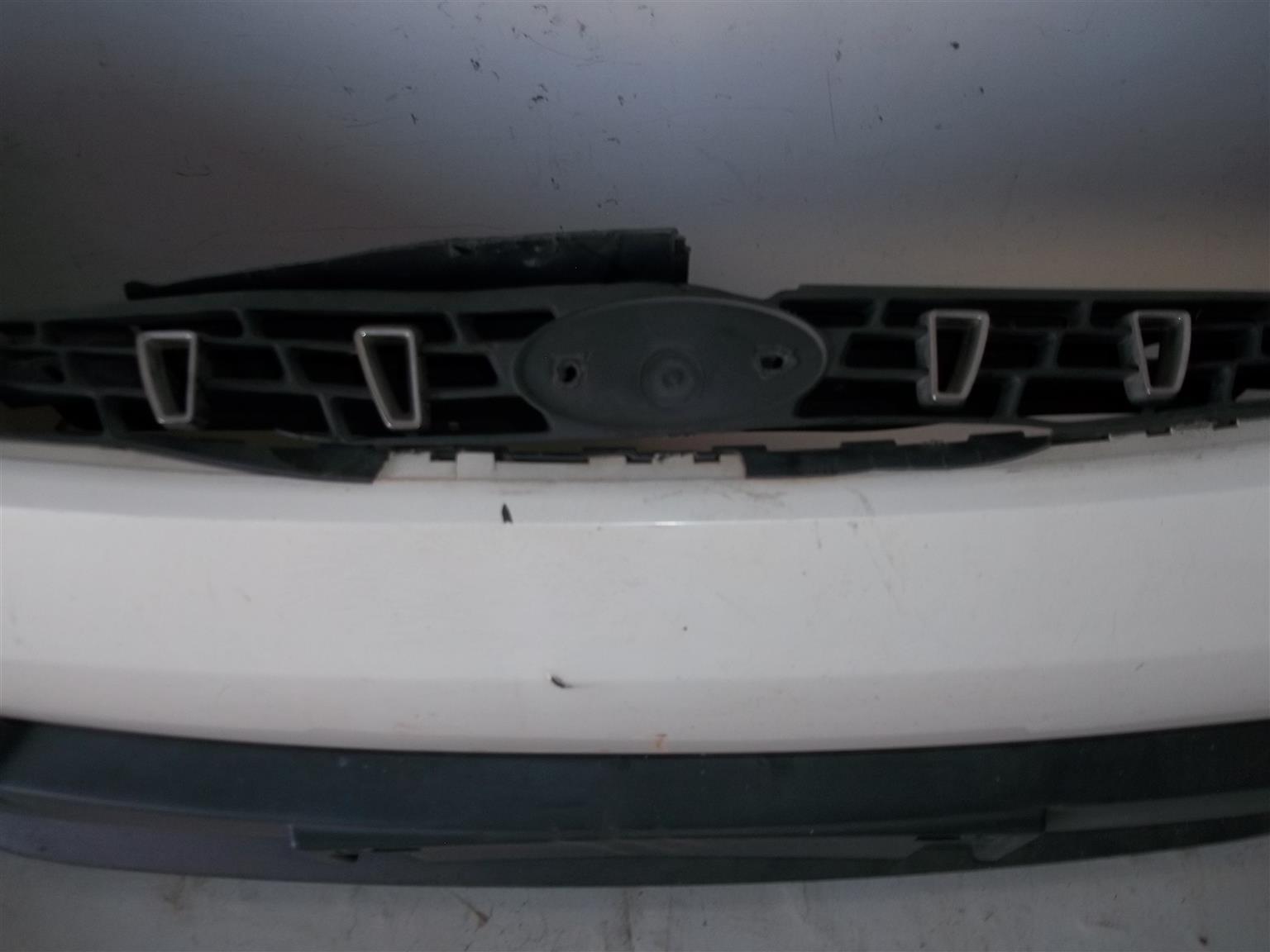 Mahindra KUV100 '16/'17 front bumper - Private Seller Mahindra KUV100 '16/'17 front bumper - Private Seller