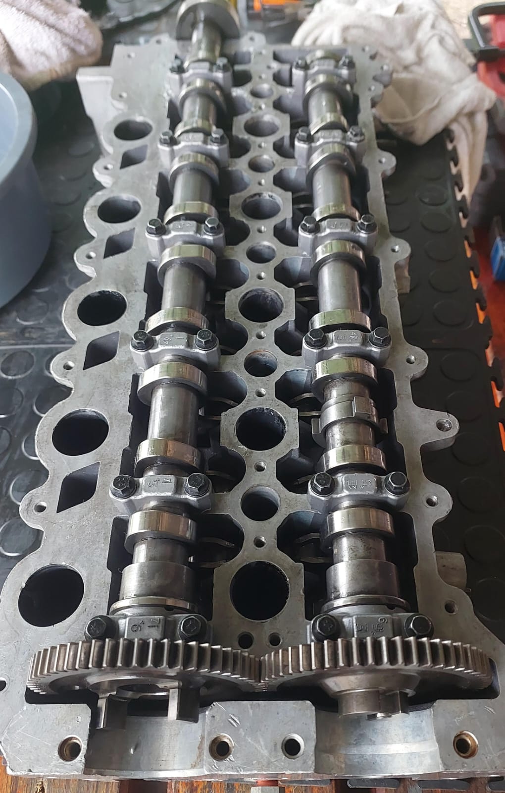 Volvo D3 D4 and D5 Engines Cylinder Heads - Private Seller