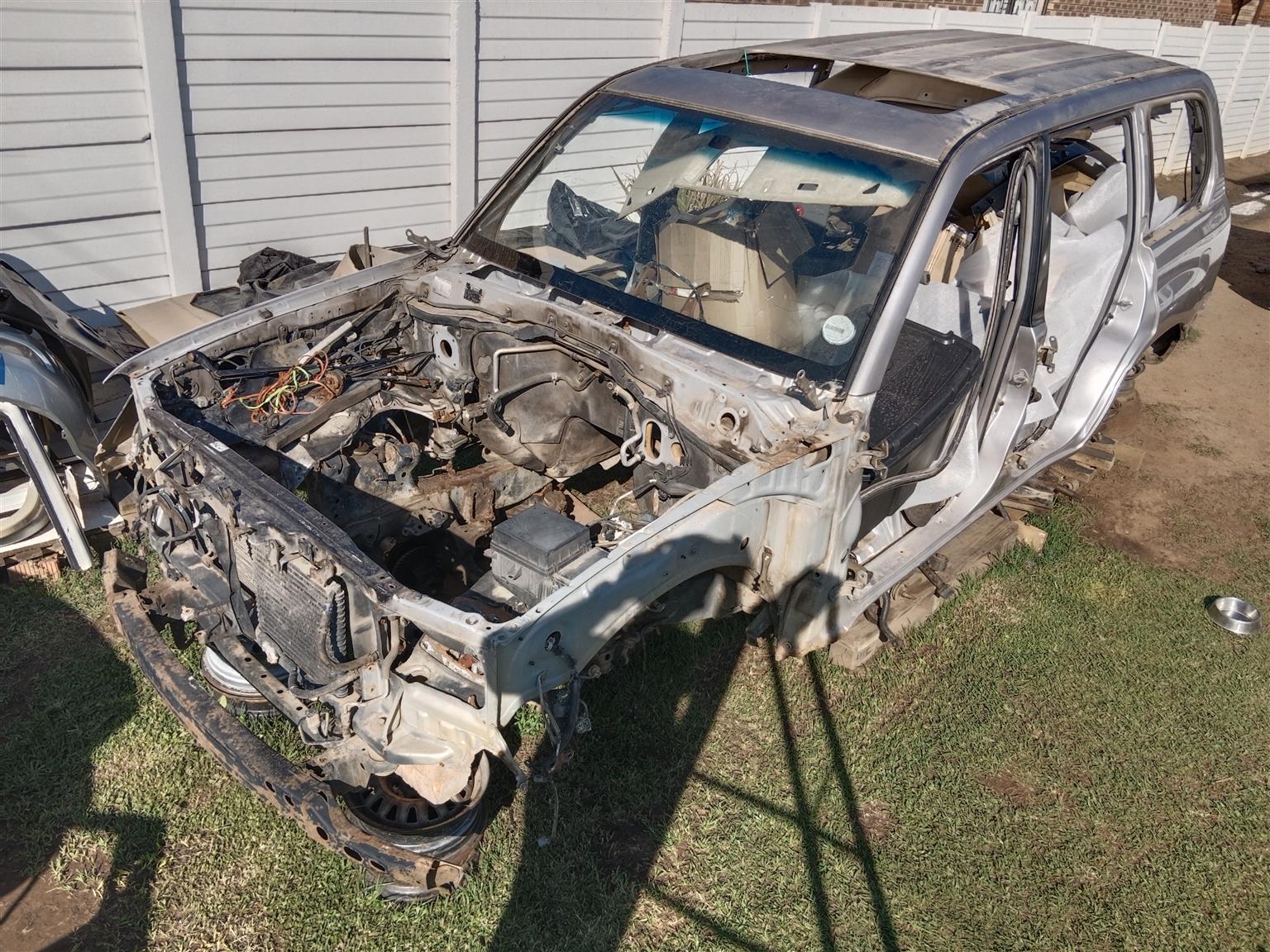 Land Cruiser 100 series cab for sale - Private Seller Land Cruiser 100 series cab for sale - Private Seller