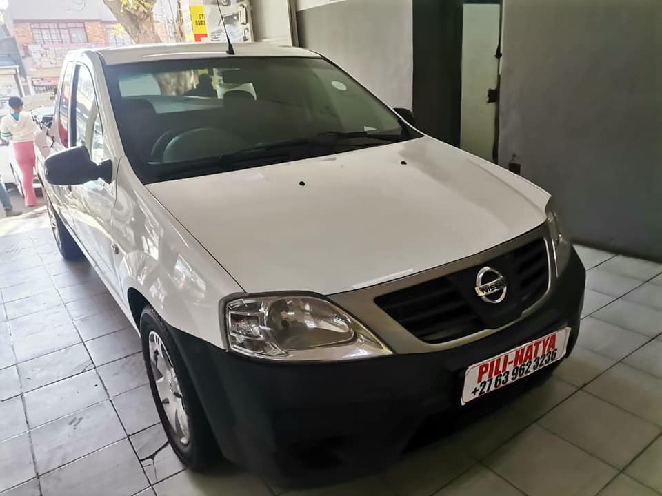 2016 NISSAN NP200 1.6 MANUAL