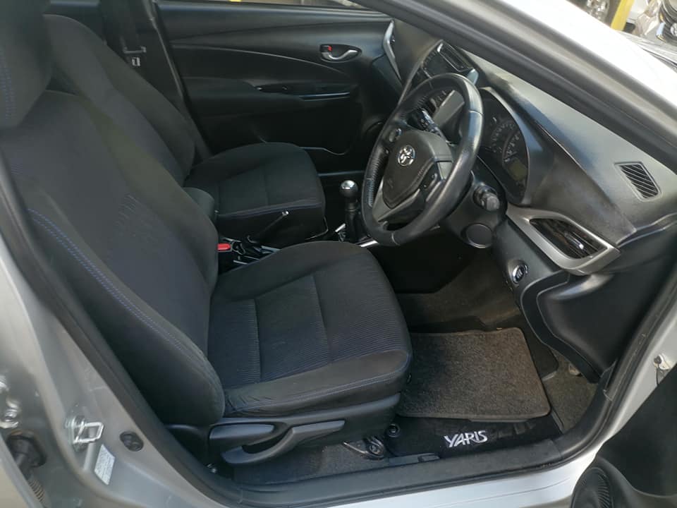 2018 Toyota Yaris 1.5 Service book