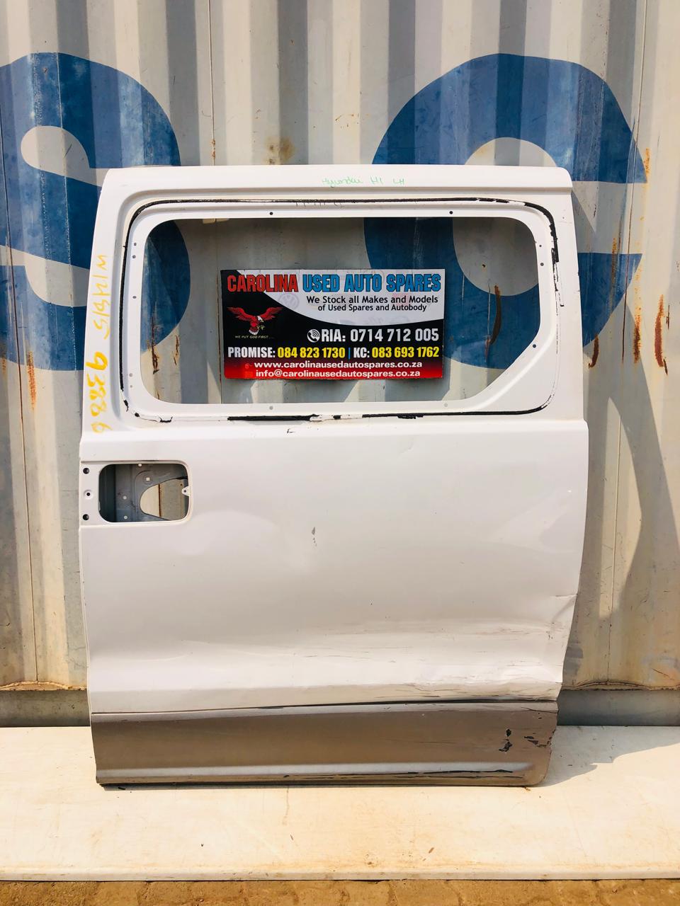 Hyundai H1 left side sliding door with trimming - Private Seller Hyundai H1 left side sliding door with trimming - Private Seller