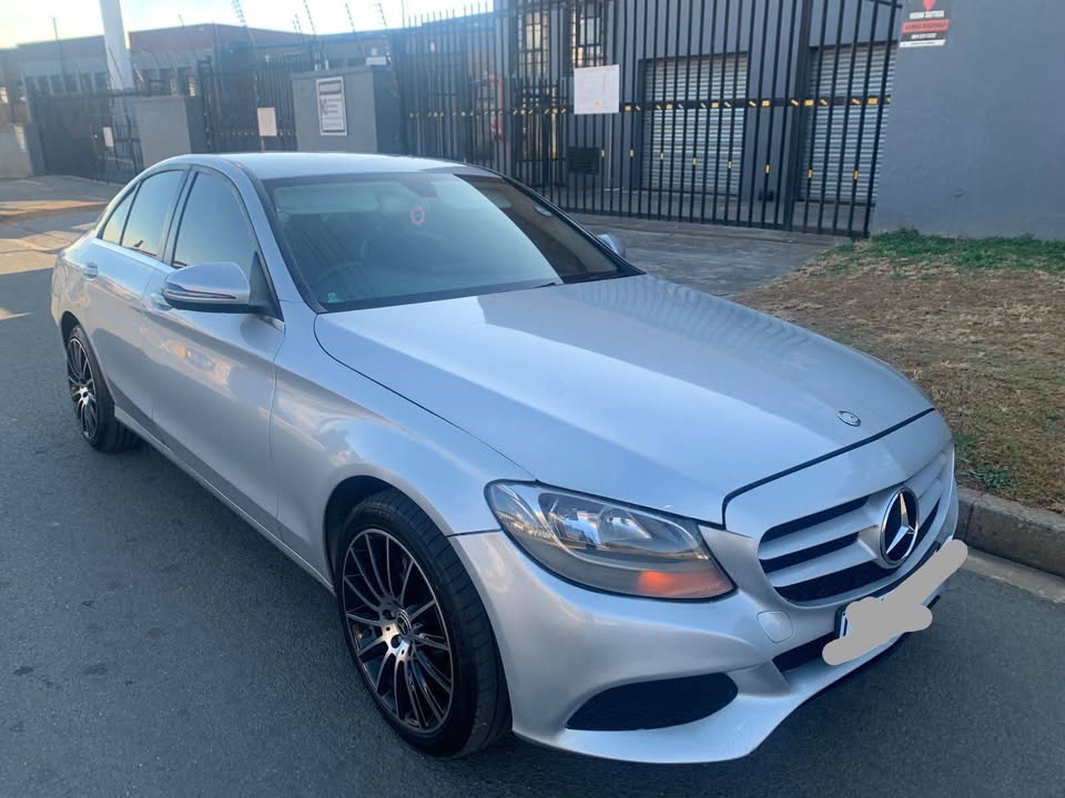 2016 Mercedes Benz C180 Excellent Condition
