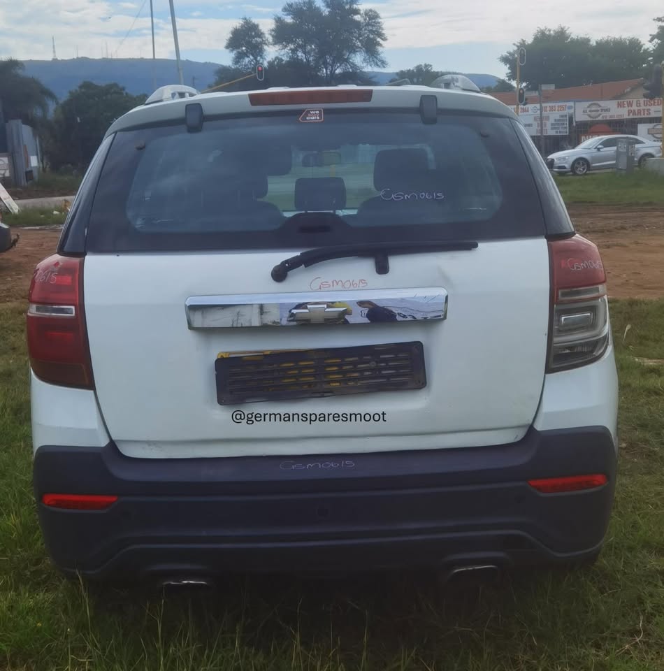 2013 Chevrolet Captiva 2.4 Stripping for Spares