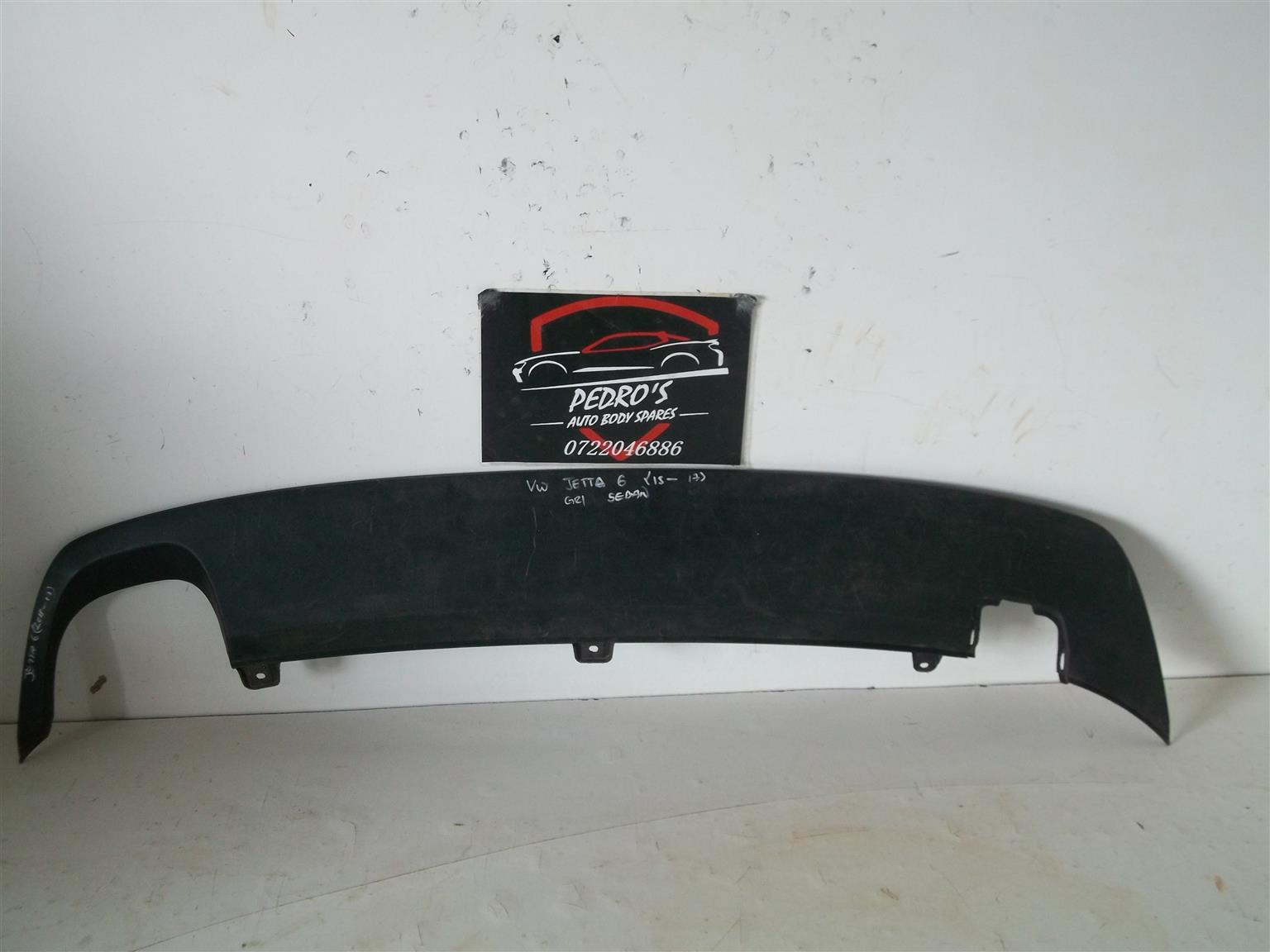 VW Jetta 6 '15-'17 rear bumper valance - Private Seller VW Jetta 6 '15-'17 rear bumper valance - Private Seller