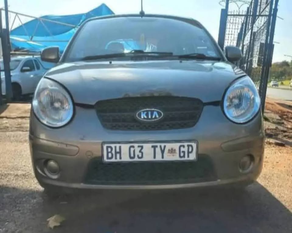 2011 KIA PICANTO 1.0 MANUAL TRANSMISSION IN EXCELLENT CONDITION