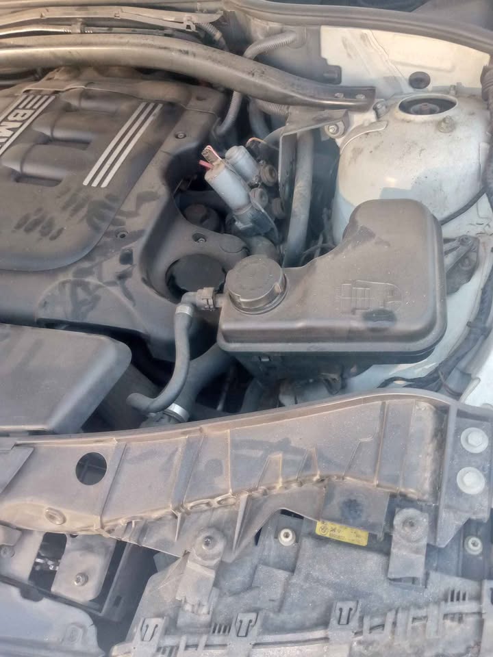 BMW X3 Engine and Body Parts