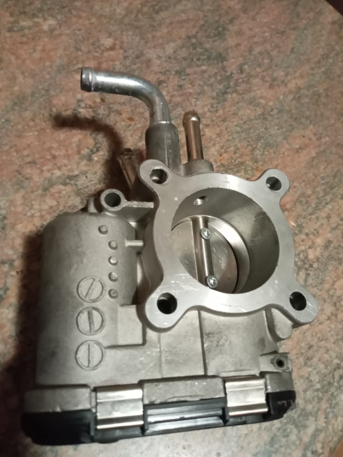 Hyundai i20 G4LA throttle body. New. Hyundai i20 G4LA throttle body. New.