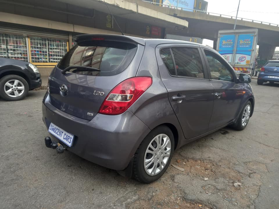 2012 HYUNDAI i20 1.6 PETROL, MANUAL TRANSMISSION, GREY COLOUR, 75000KMS,