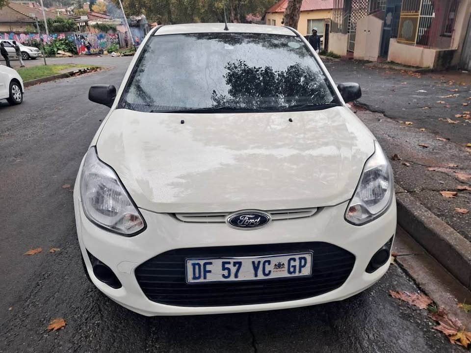Ford Figo 1.4 hatchback 2014 for sale
