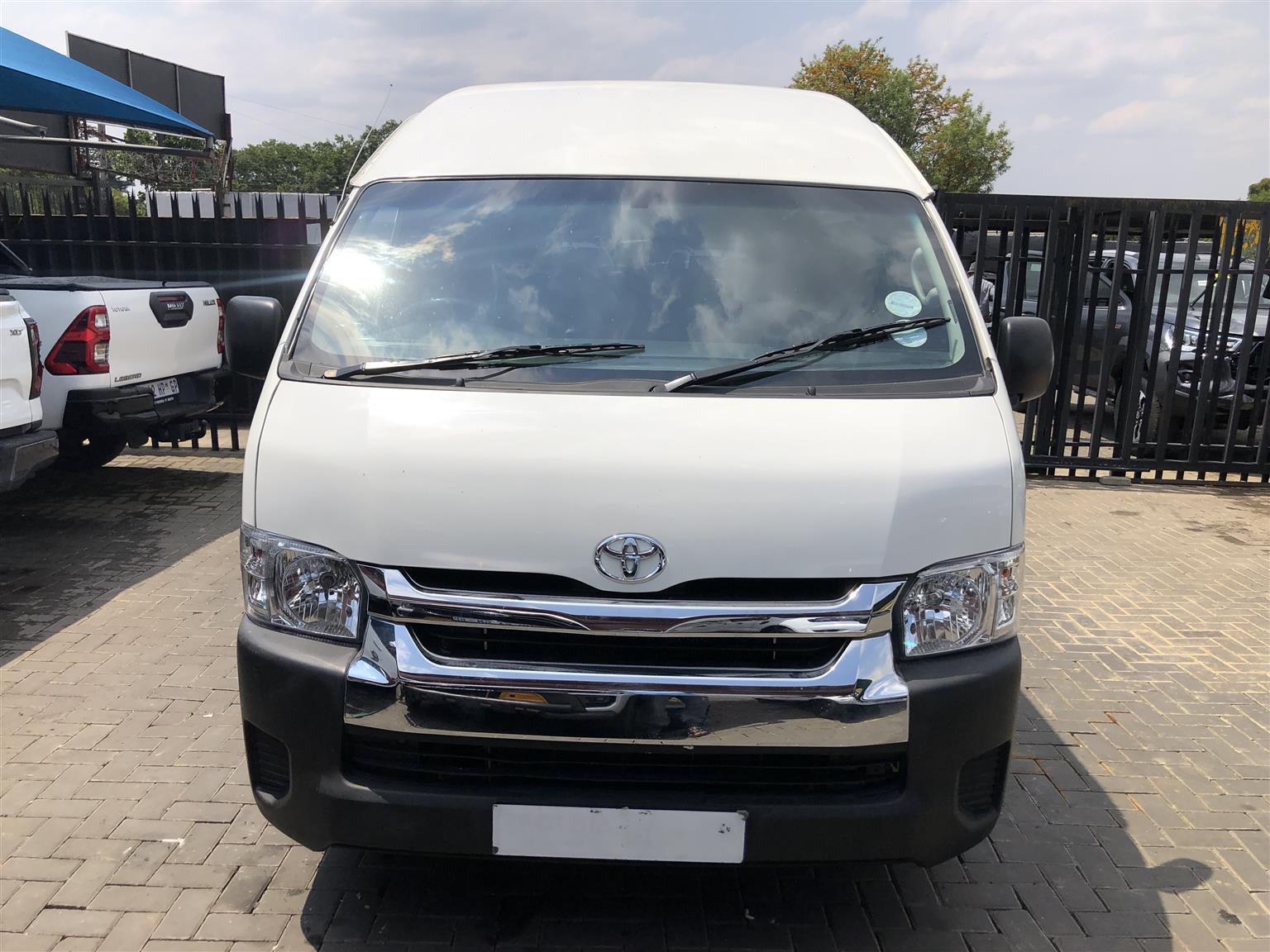 Used 2023 Toyota Quantum 2.5D-4D GL 14-seater bus - Private Seller