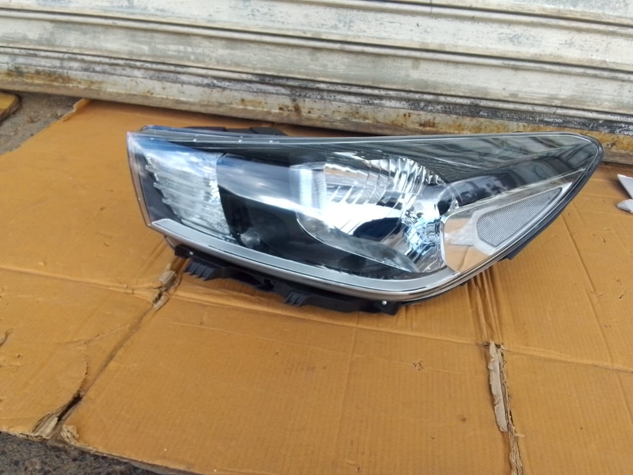 (2017-2022) KIA RIO LHS NORMAL HEADLIGHT - Private Seller (2017-2022) KIA RIO LHS NORMAL HEADLIGHT - Private Seller