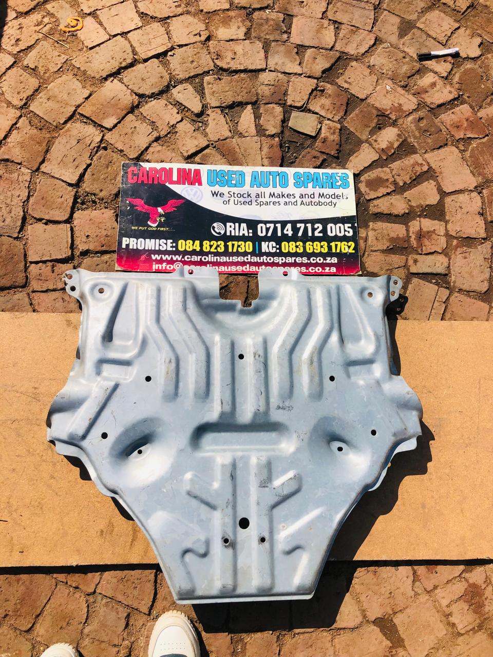Mercedes Benz W204 C180 C-Class steel center engine cover - Private Seller Mercedes Benz W204 C180 C-Class steel center engine cover - Private Seller