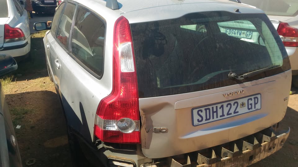 Volvo V stripping for Spares - Private Seller